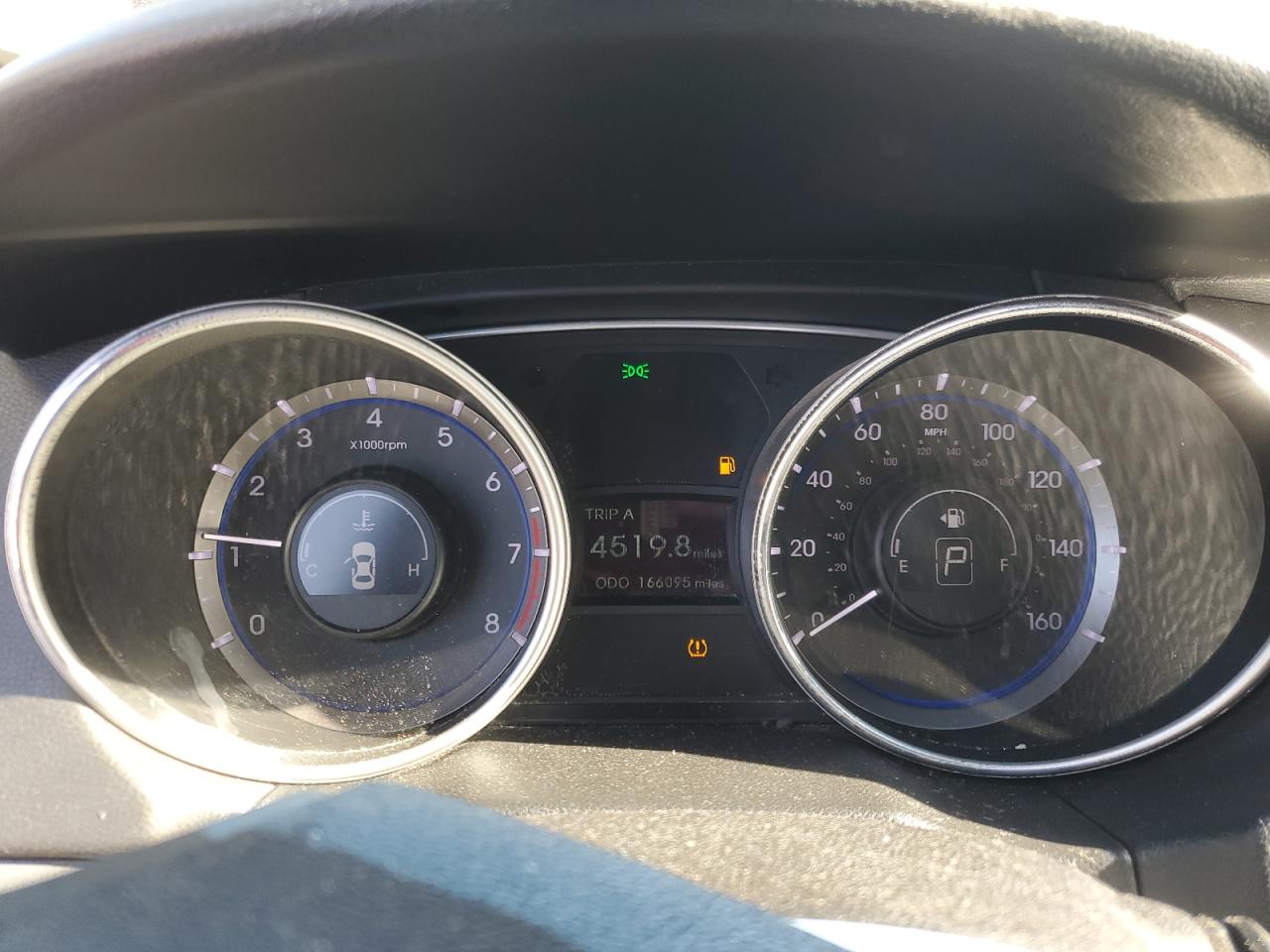 Hyundai SONATA Gls Image 4