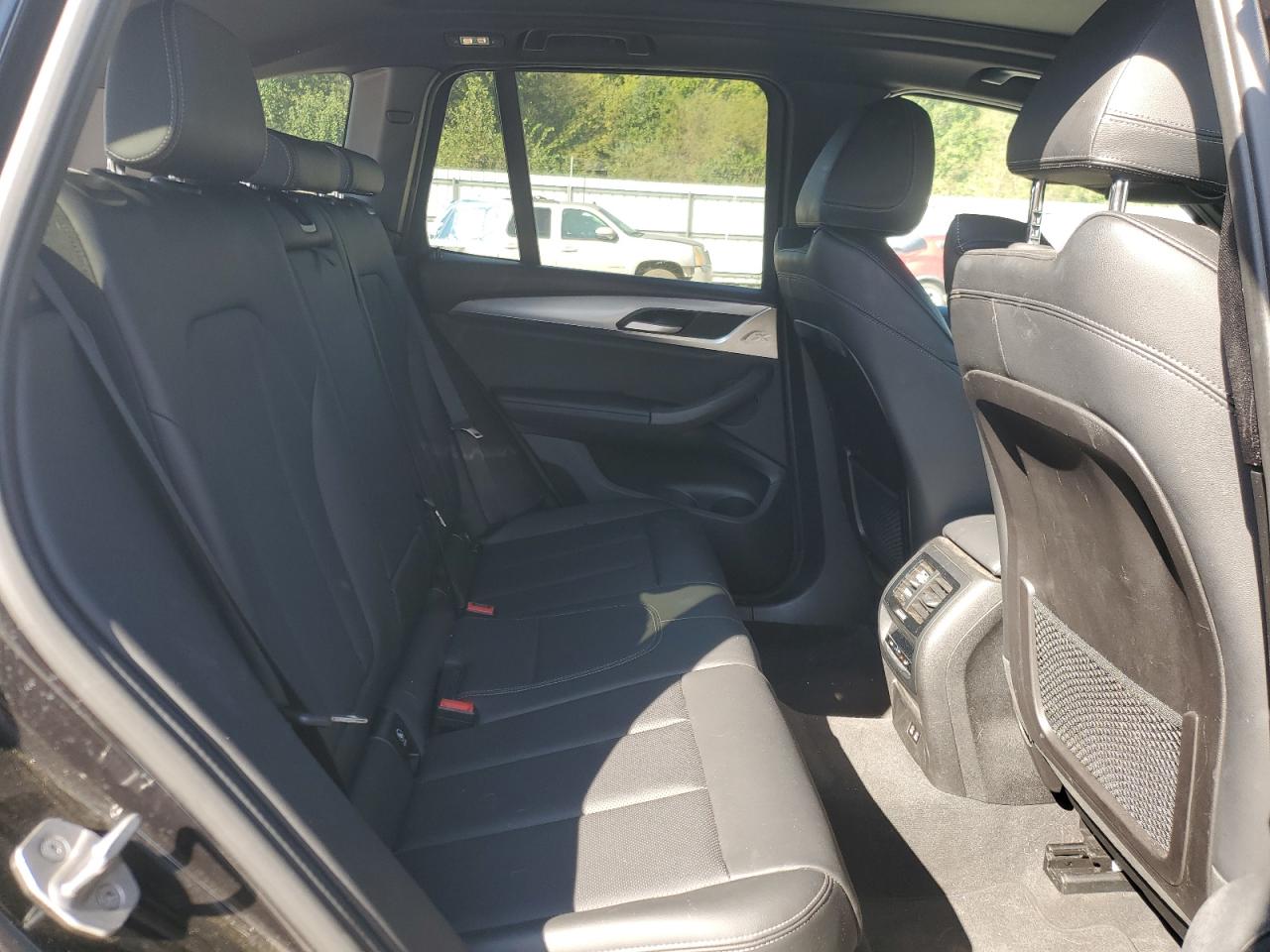 BMW X Series Sdrive30i Image 3