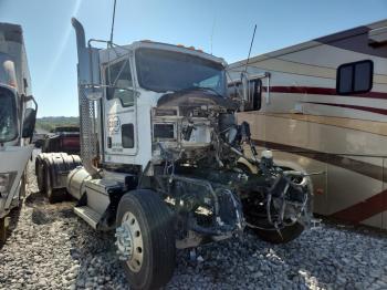  Salvage Kenworth T800