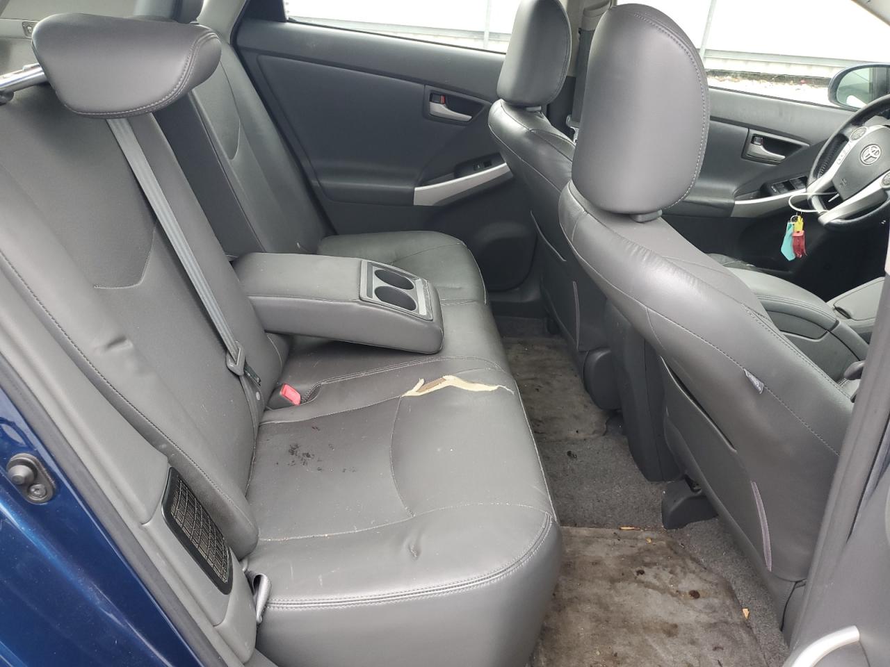 Toyota Prius Image 10