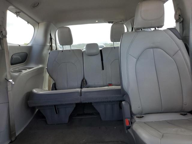 Chrysler Pacifica Touring L Image 5