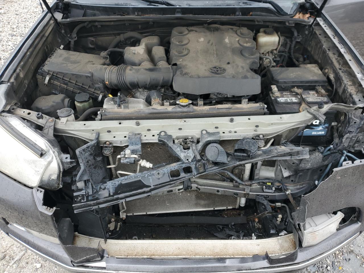 Toyota 4Runner Sr5 Image 9