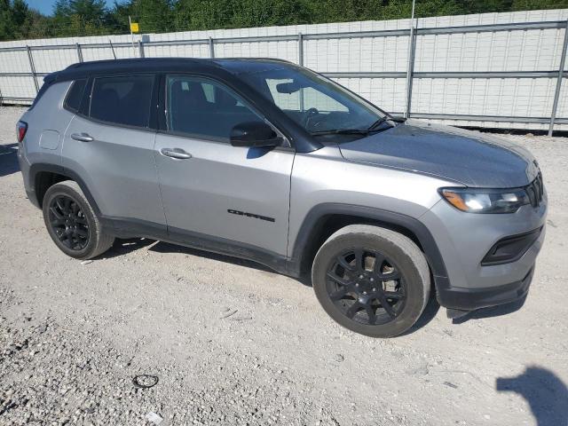 Jeep Compass Latitude Image 10
