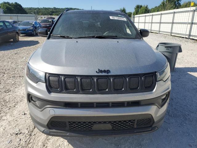 Jeep Compass Latitude Image 5
