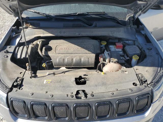 Jeep Compass Latitude Image 12