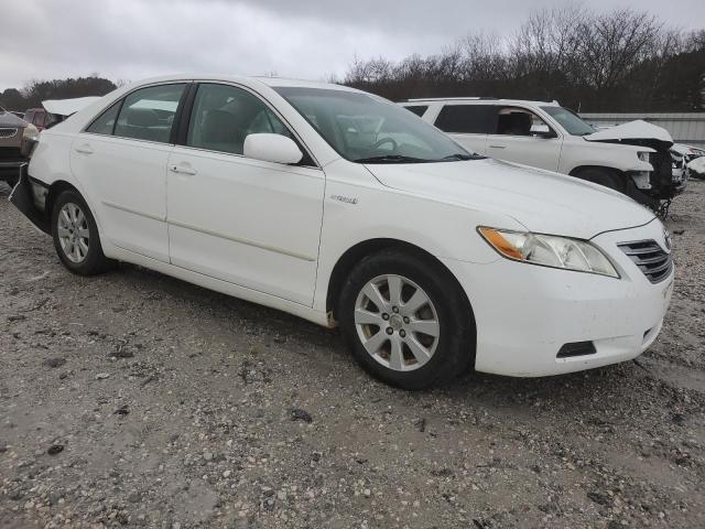 Toyota Camry Hybrid Image 10