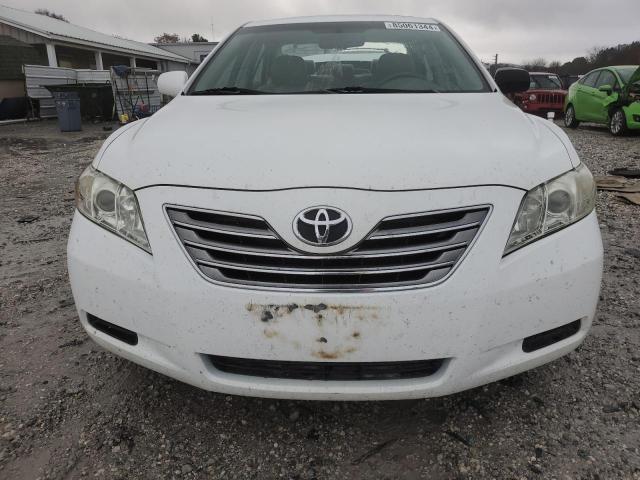 Toyota Camry Hybrid Image 3