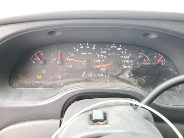 Ford Econoline E350 Super Duty Van Image 3