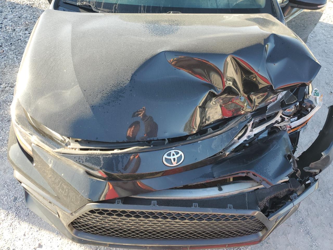 Toyota Corolla Se Image 7