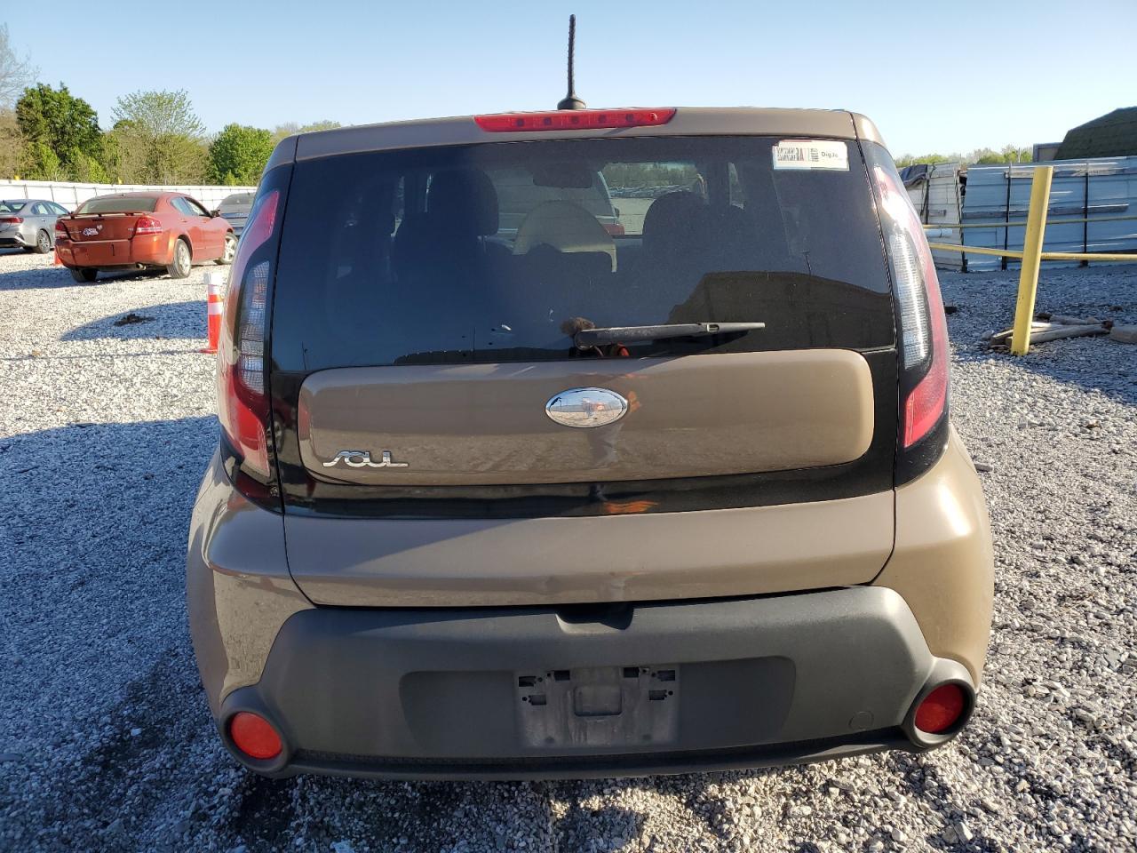 Kia Soul + Image 11