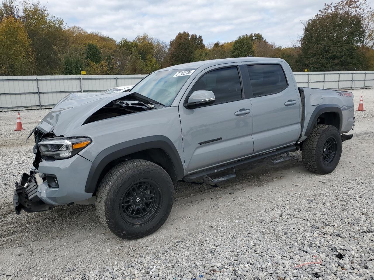 Toyota Tacoma Double Cab Image 1