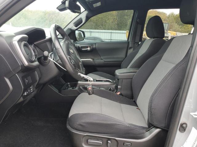 Toyota Tacoma Double Cab Image 6