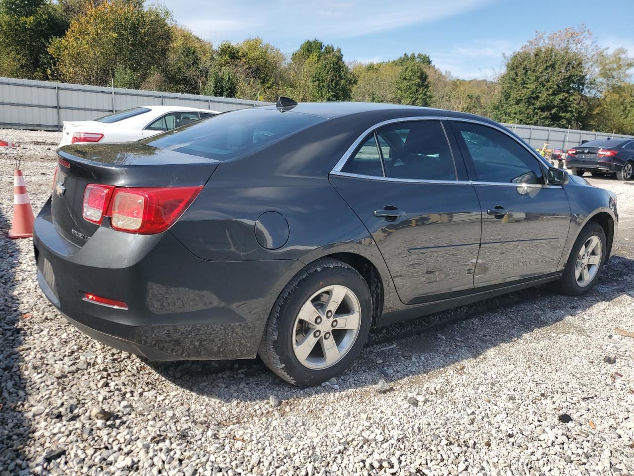 Chevrolet Malibu Ls Image 3