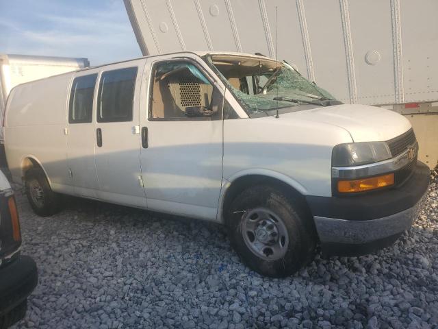 Chevrolet Express Image 10