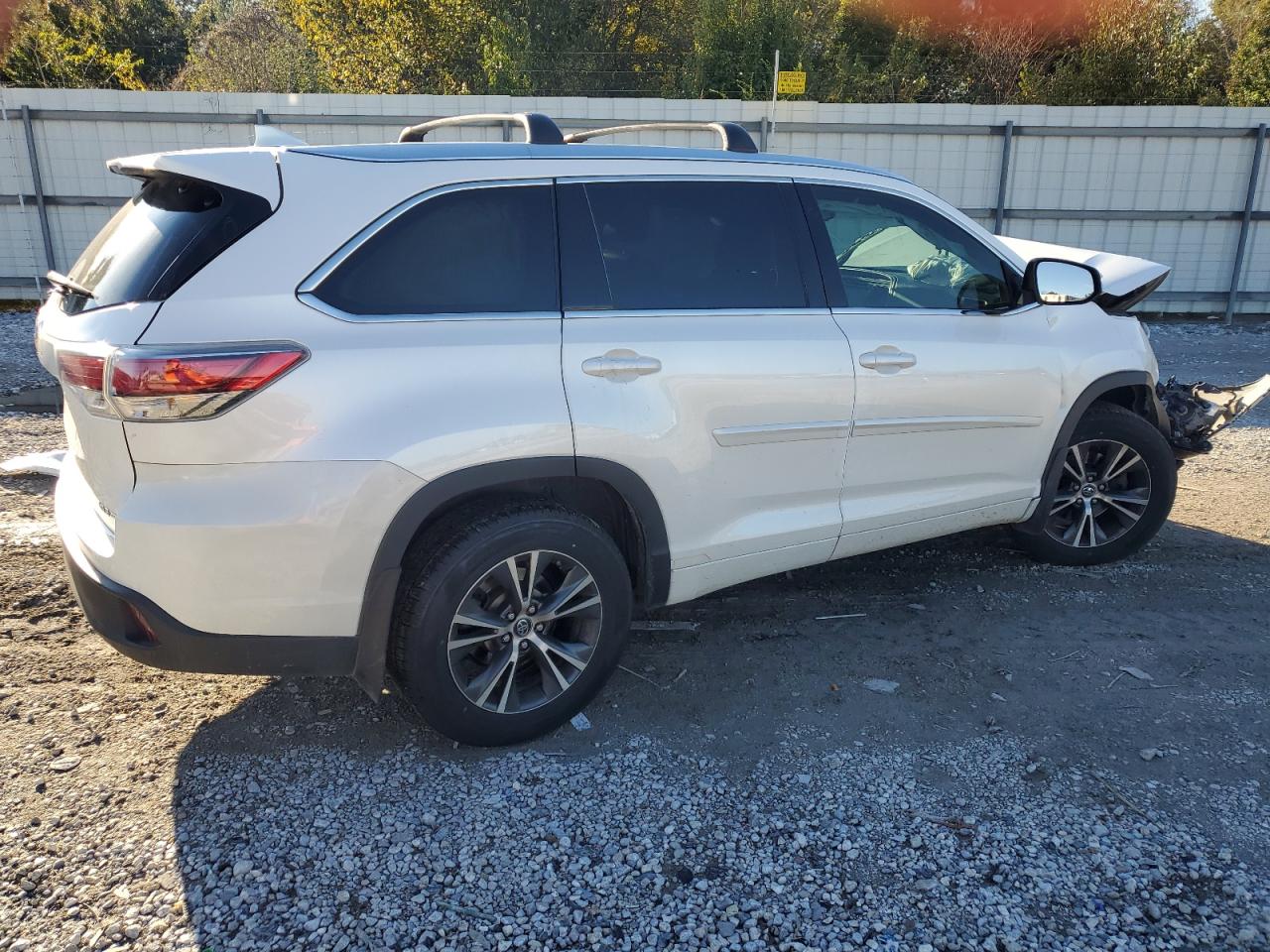 Toyota Highlander Xle Image 3
