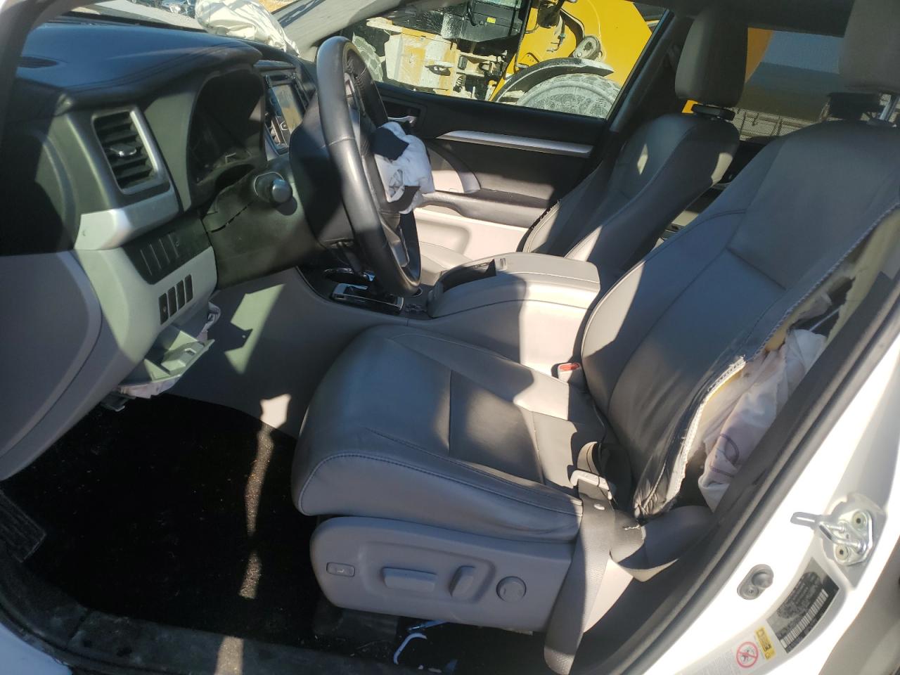 Toyota Highlander Xle Image 13