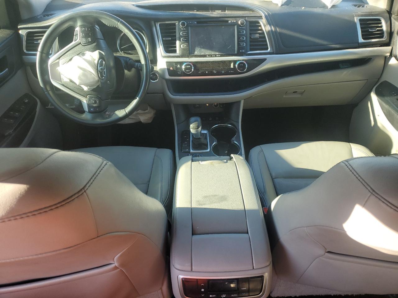 Toyota Highlander Xle Image 5