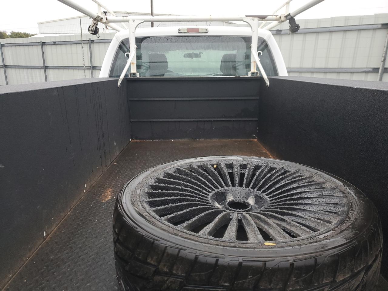 Ford F-250 Super Duty Image 5