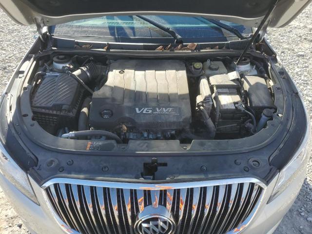 Buick LaCrosse Image 10