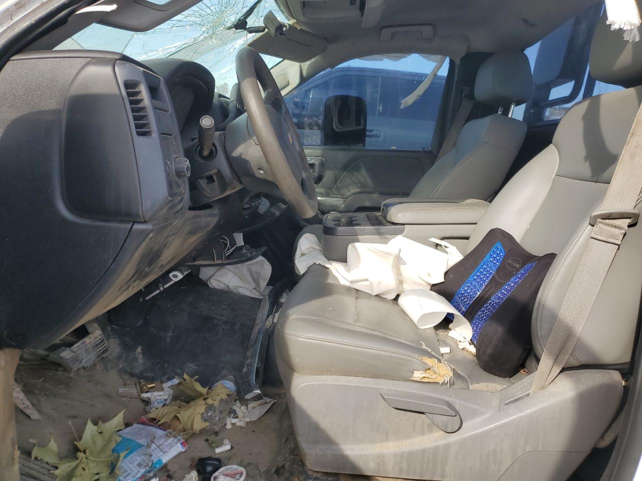 Chevrolet Silverado C2500 Heavy Duty Image 4