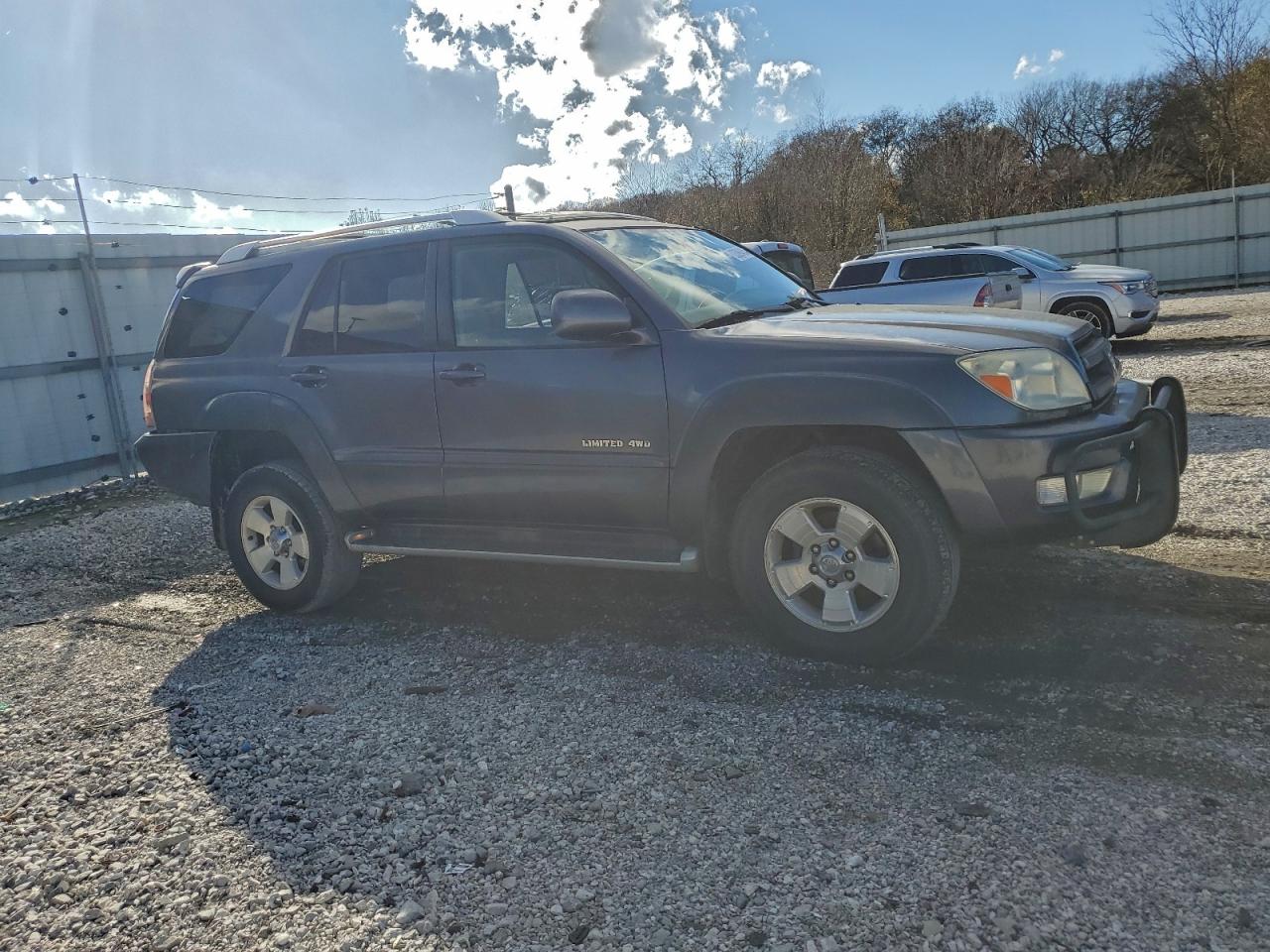 Toyota 4Runner Limited Image 10