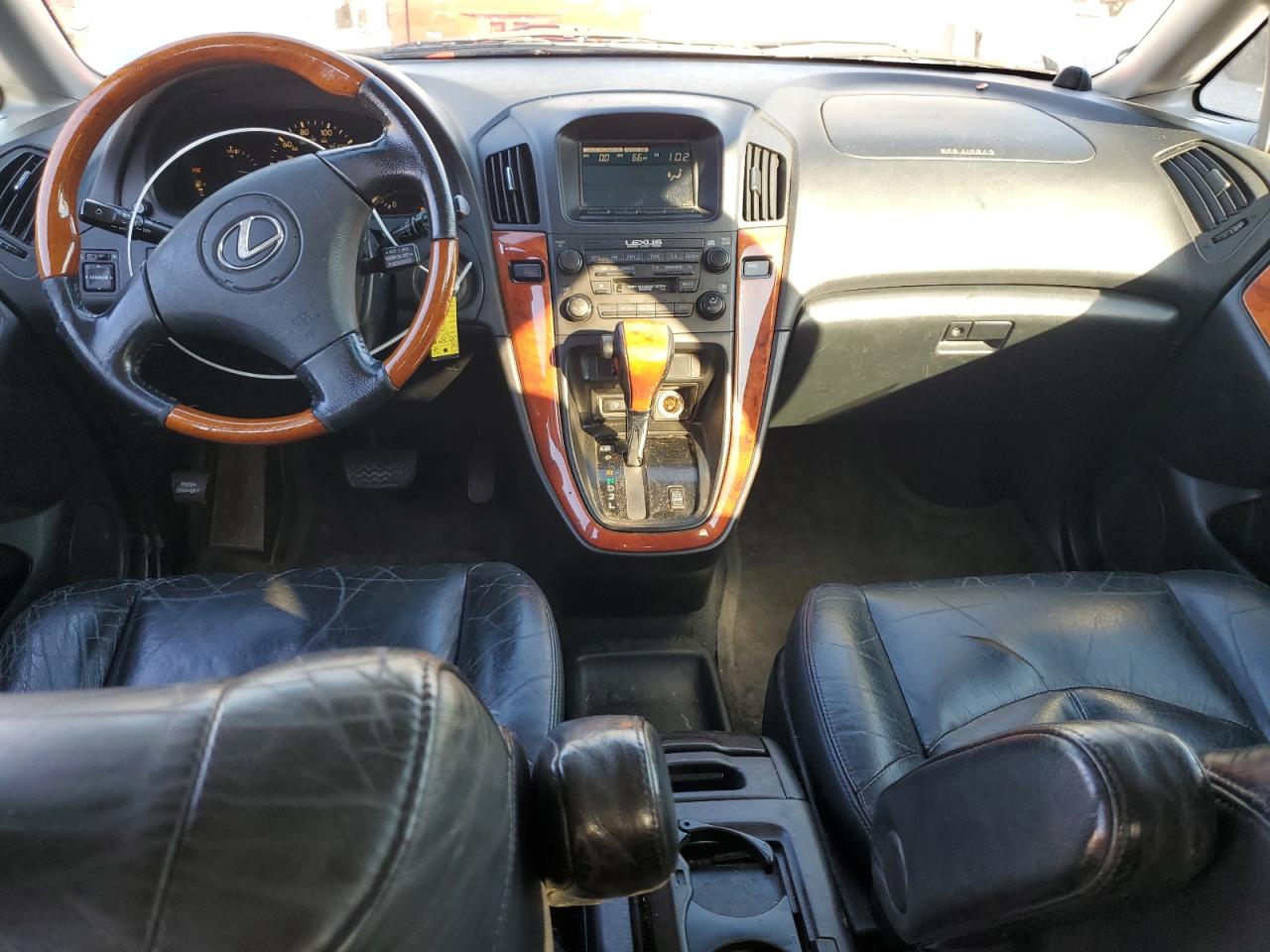 Lexus RX 300 Image 8