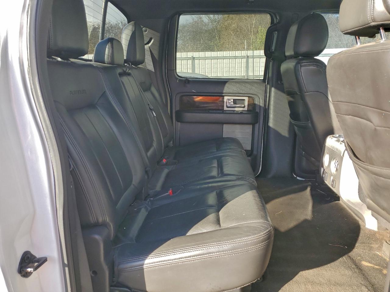 Ford F-150 Supercrew Image 10