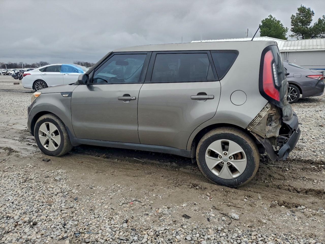 Kia Soul Image 2