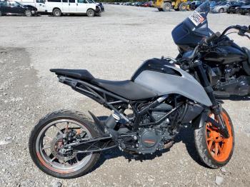  Salvage KTM 200 Duke