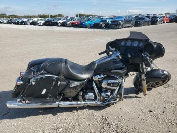  Salvage Harley-Davidson Fl