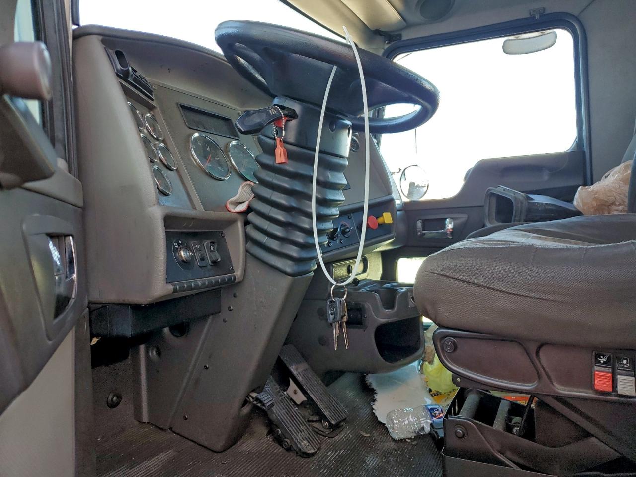 Kenworth Constructi T370 Image 10