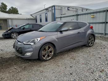  Salvage Hyundai VELOSTER
