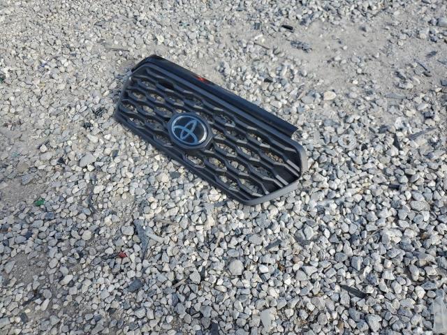 Toyota Tacoma Double Cab Image 11