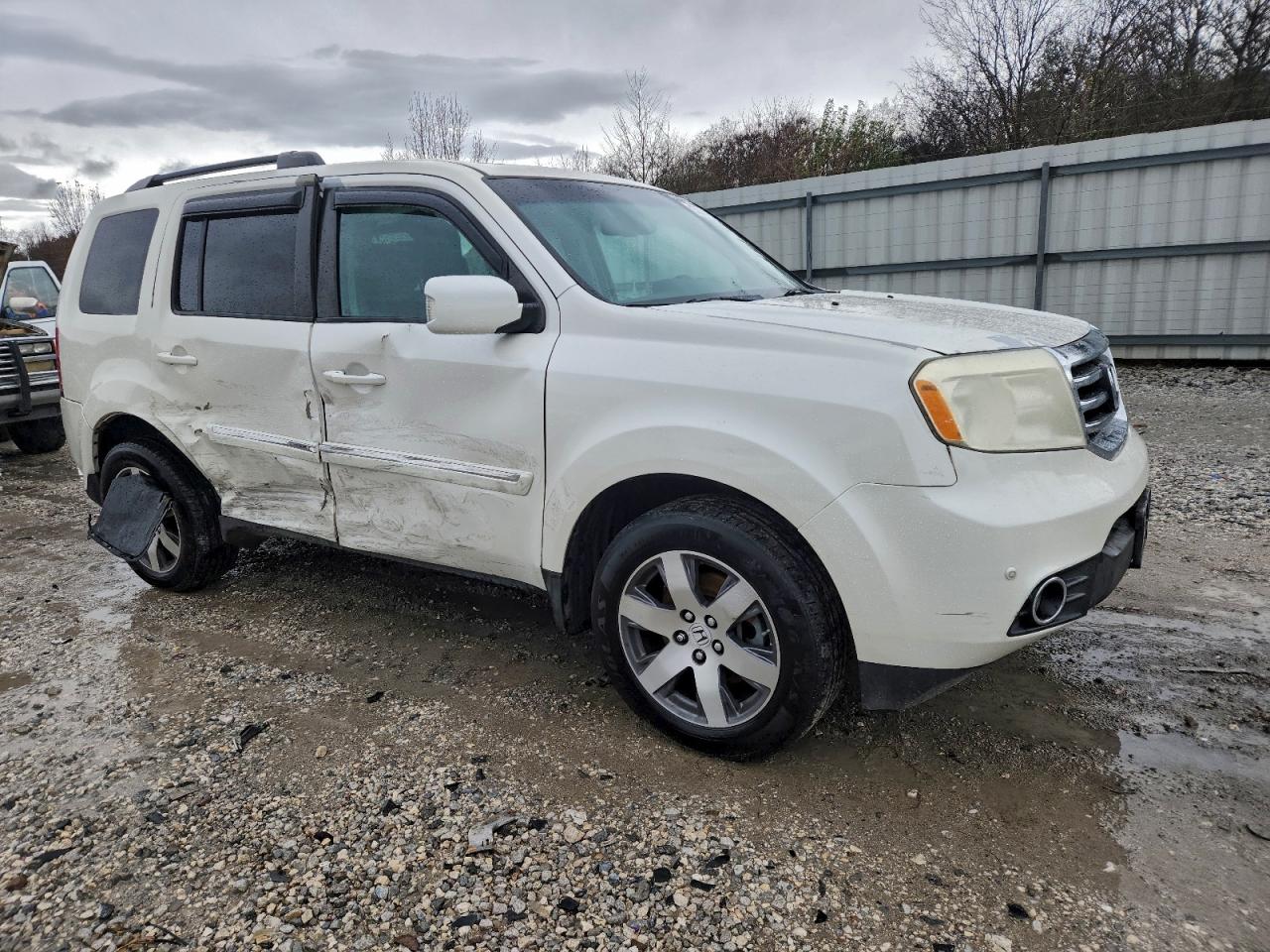 Honda Pilot Touring Image 9