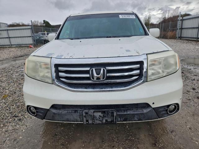 Honda Pilot Touring Image 4