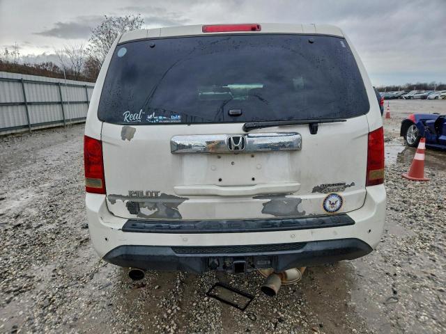 Honda Pilot Touring Image 7