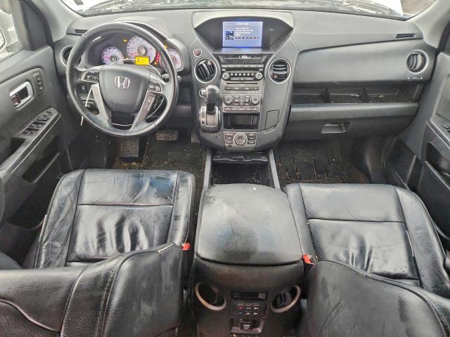 Honda Pilot Touring Image 3