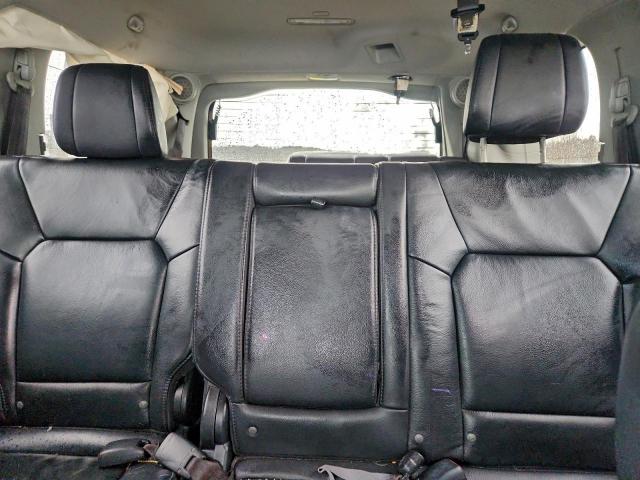 Honda Pilot Touring Image 6