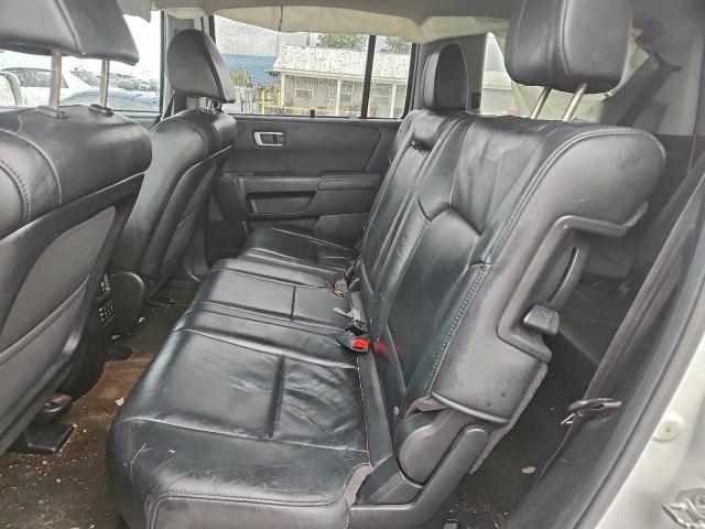 Honda Pilot Touring Image 12