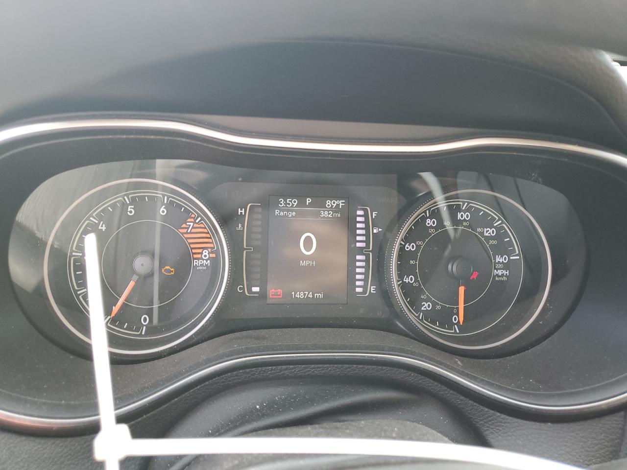 Jeep Grand Cherokee Latitude Image 9