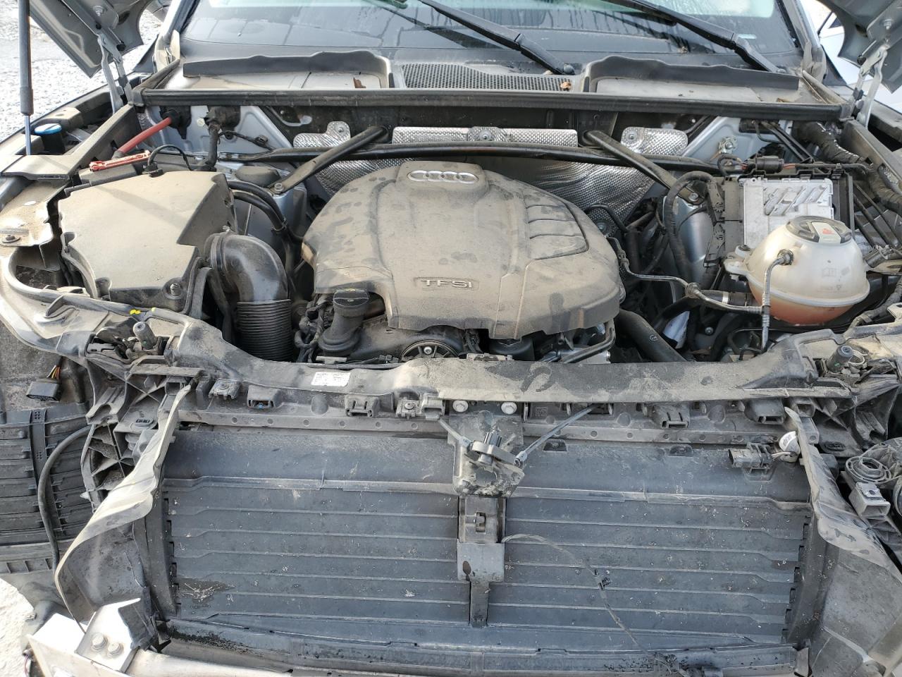 Audi Q5 Premium Plus Image 2