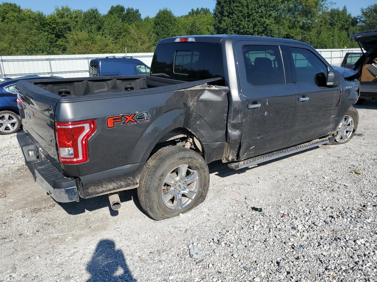 Ford F-150 Supercrew Image 3