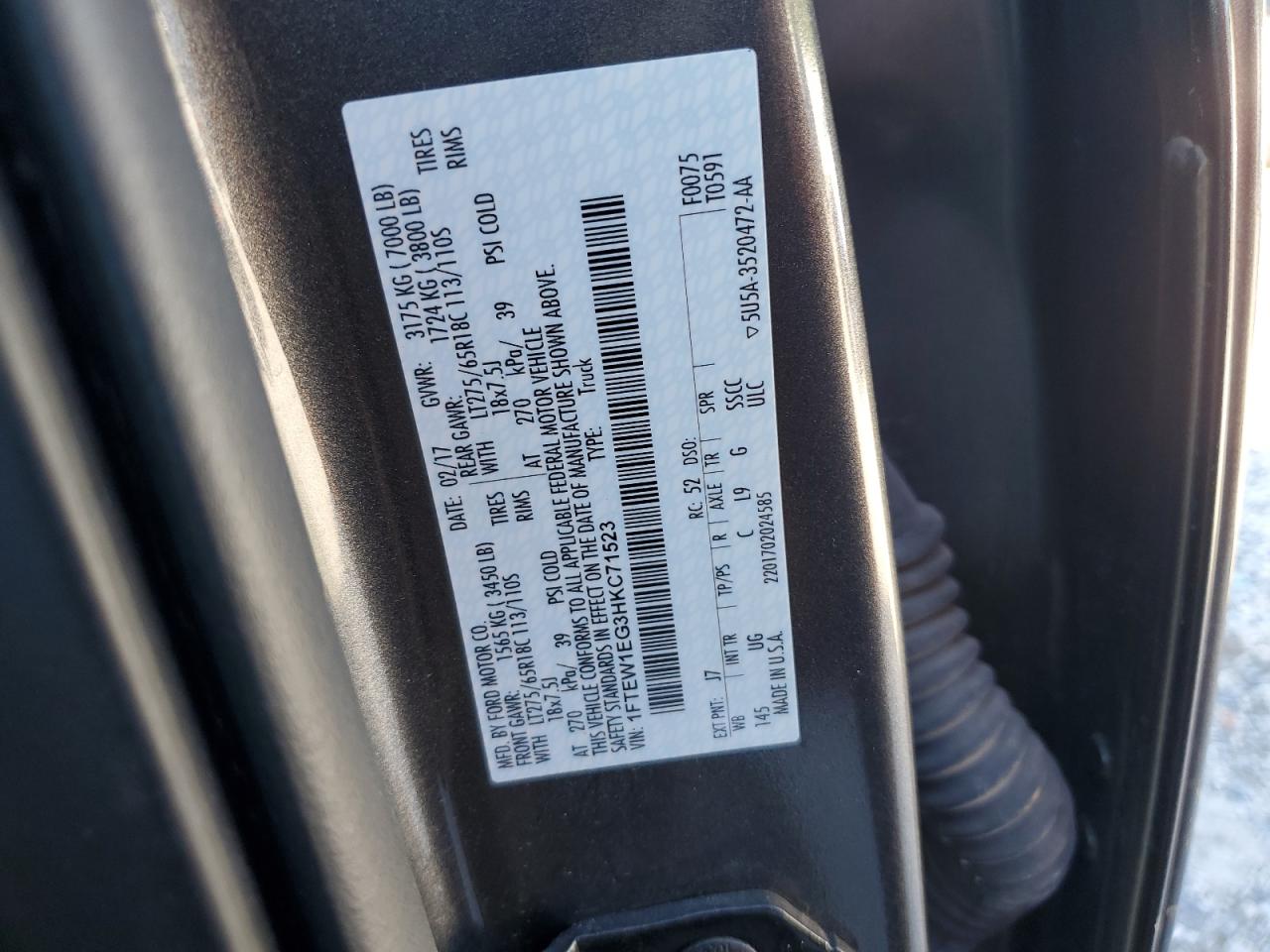 Ford F-150 Supercrew Image 11