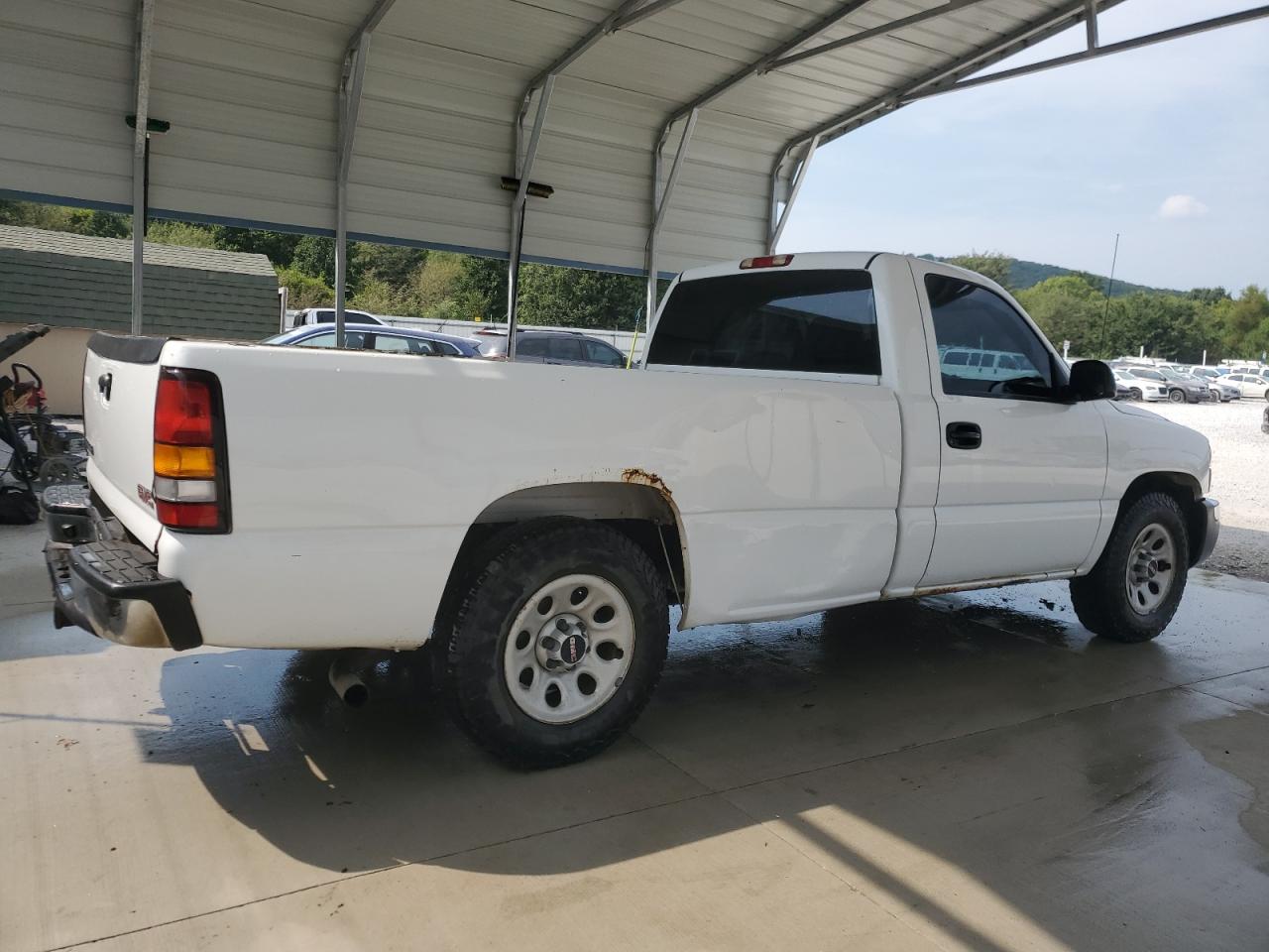GMC Sierra C1500 Image 7