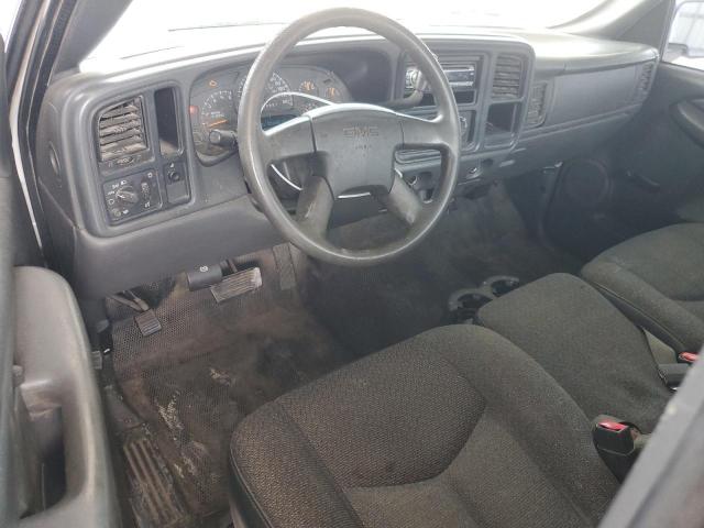 GMC Sierra C1500 Image 10