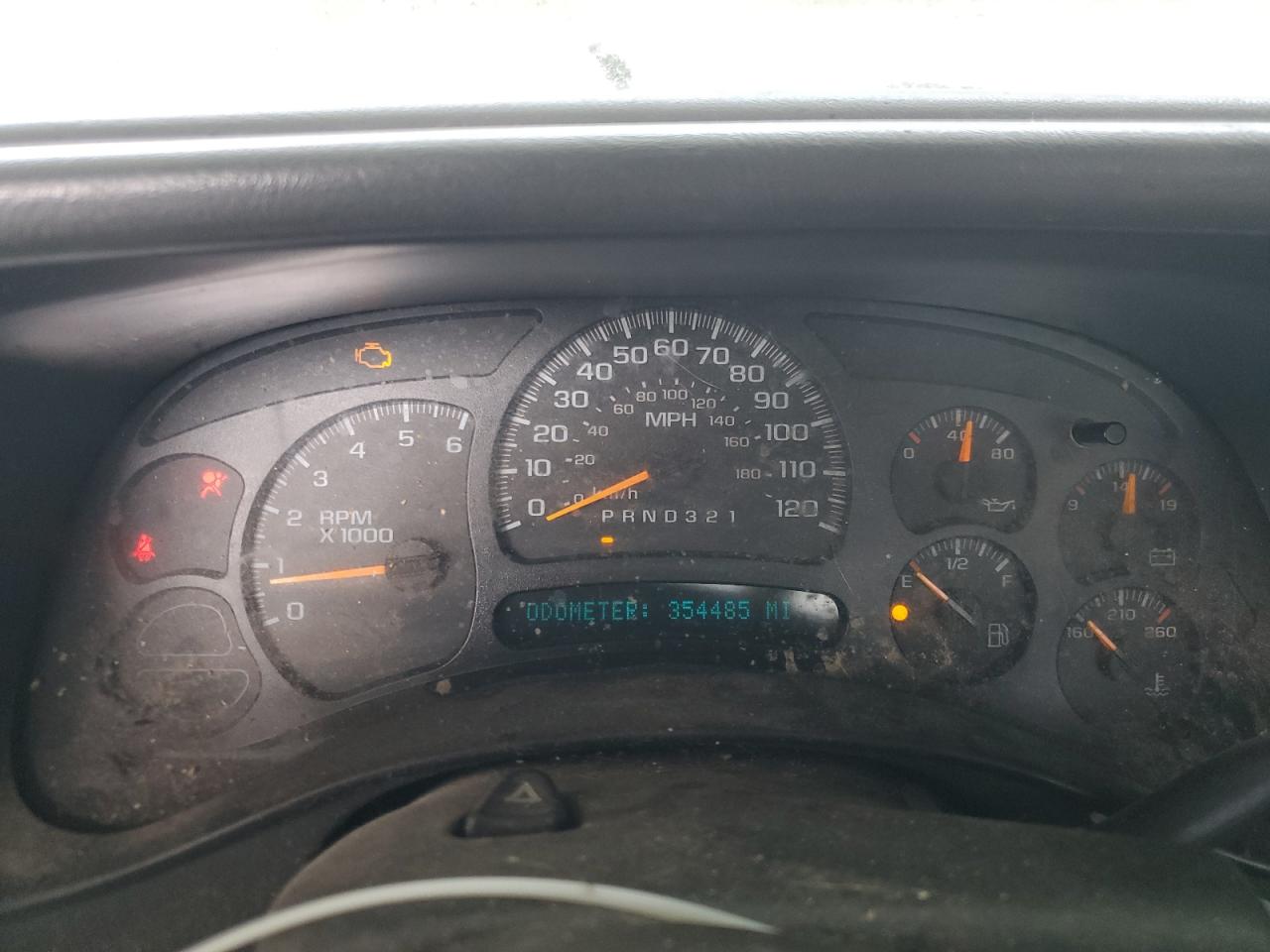 GMC Sierra C1500 Image 9