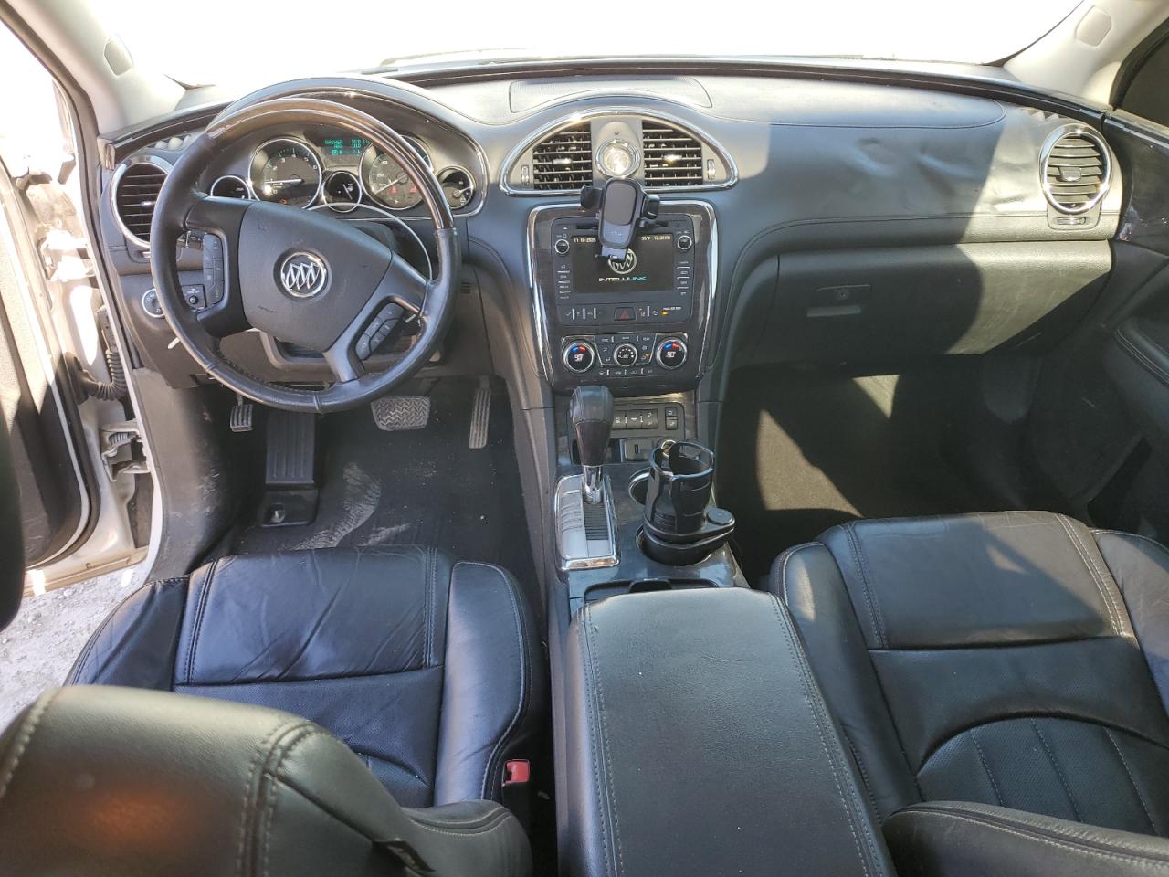 Buick Enclave Image 8