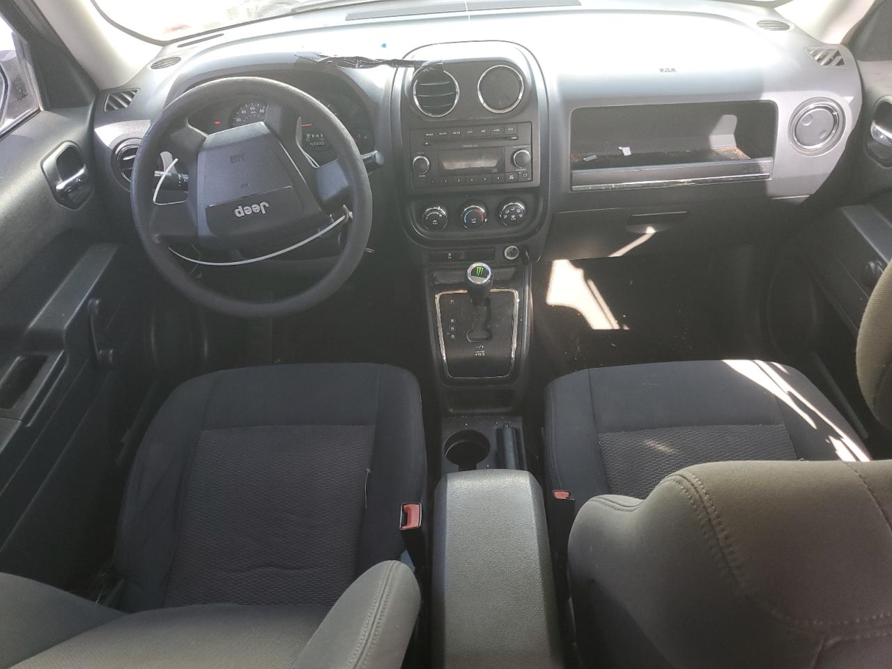 Jeep Patriot Sport Image 3