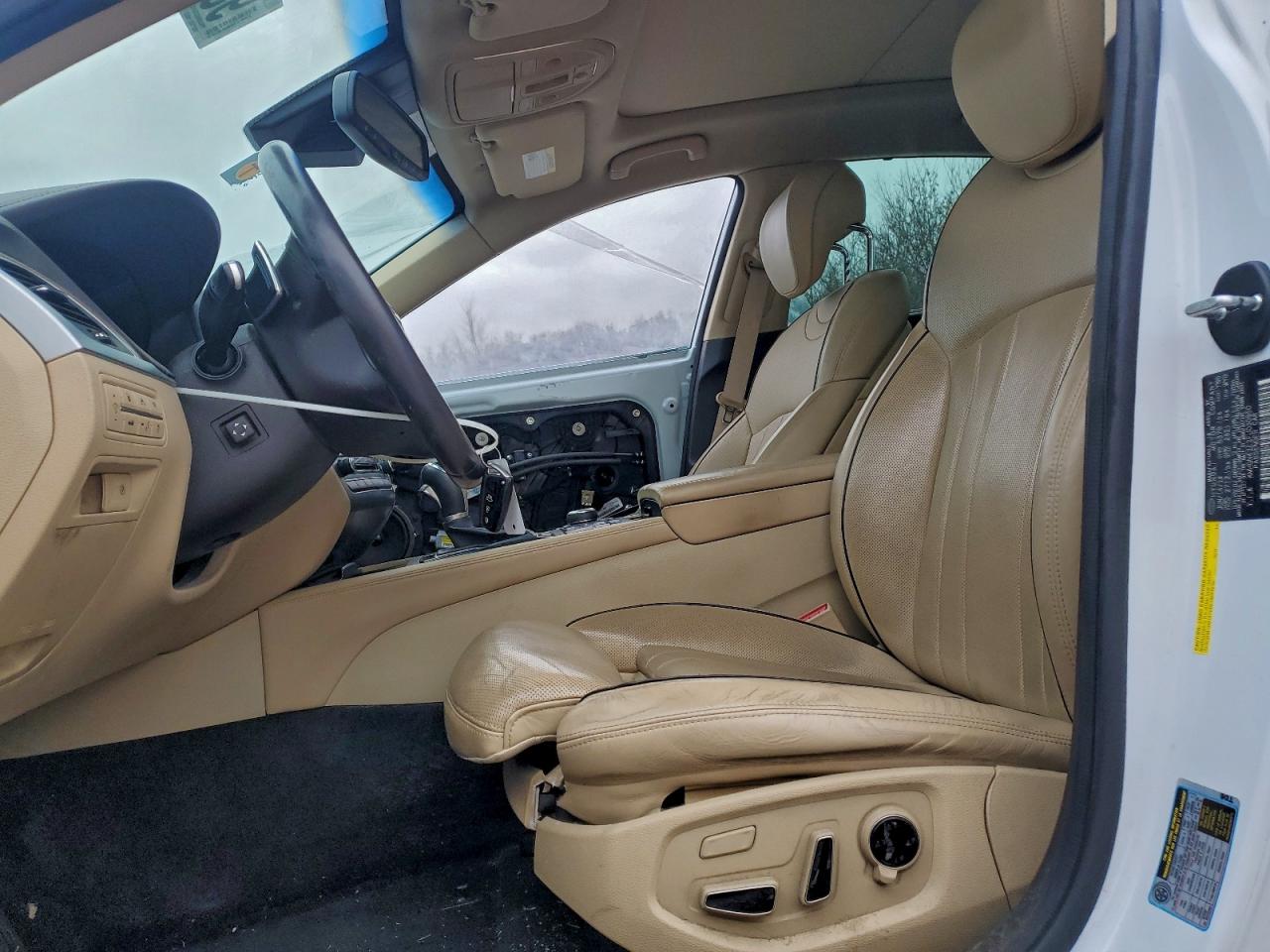 Hyundai Genesis 3.8l Image 5