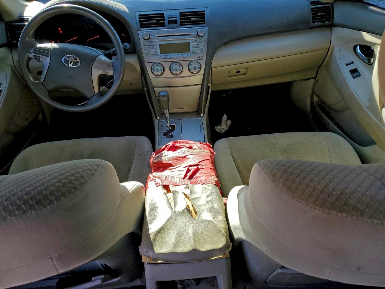 Toyota Camry Ce Image 3